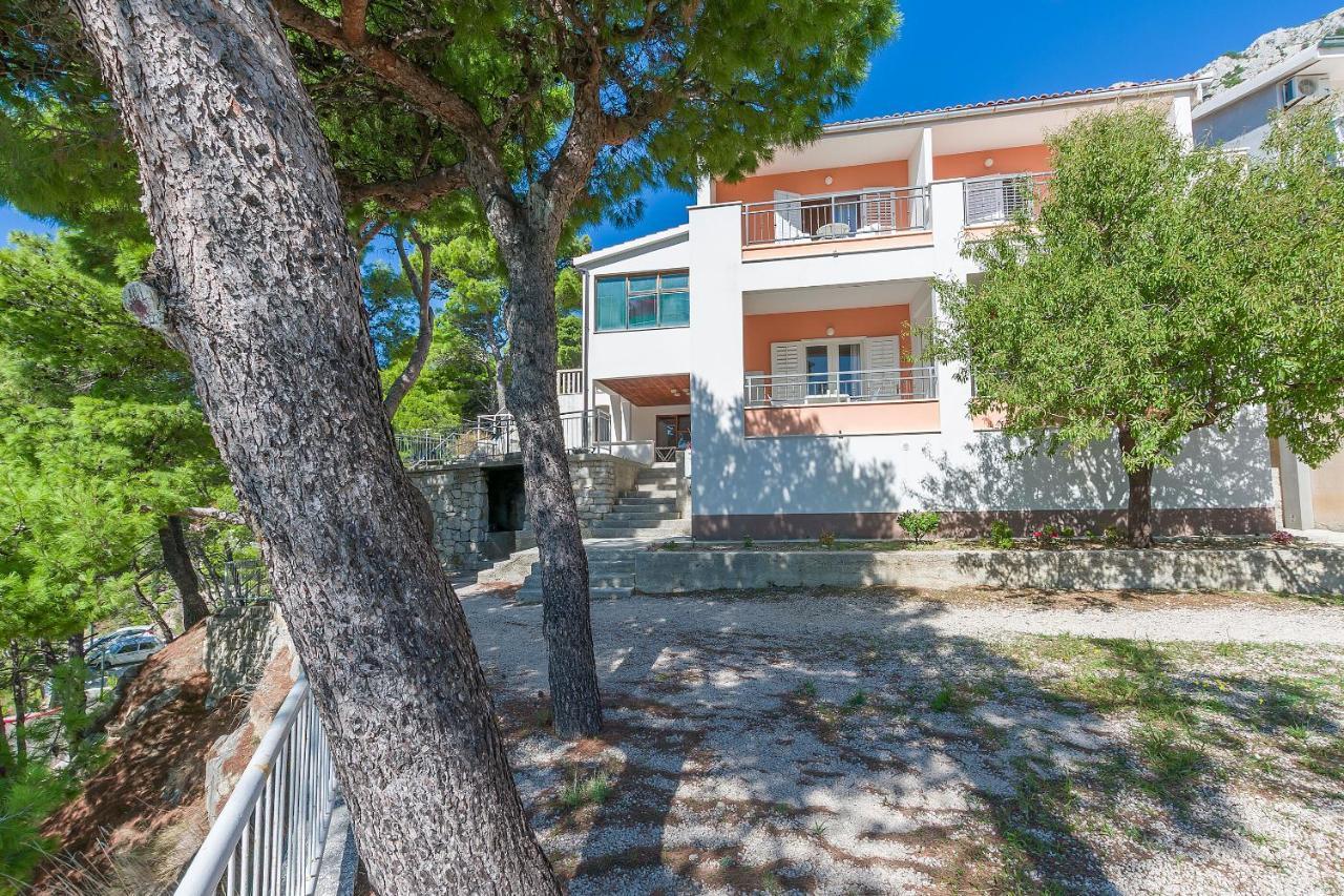 Apartments Ilijanka 브렐라 외부 사진